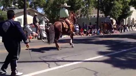 Patterson Ca Apricot Fiesta Parade 3/4 - YouTube