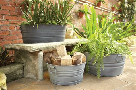 Tub Planter Project, Outdoor Spray Paint Projects | Krylon