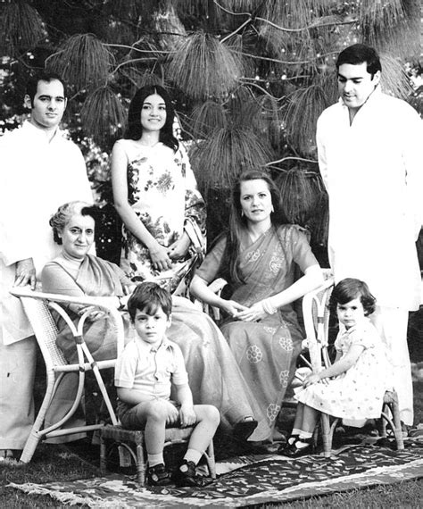 10 Pictures Of Indira Gandhi That You May Have Never Seen Before - Indiatimes.com