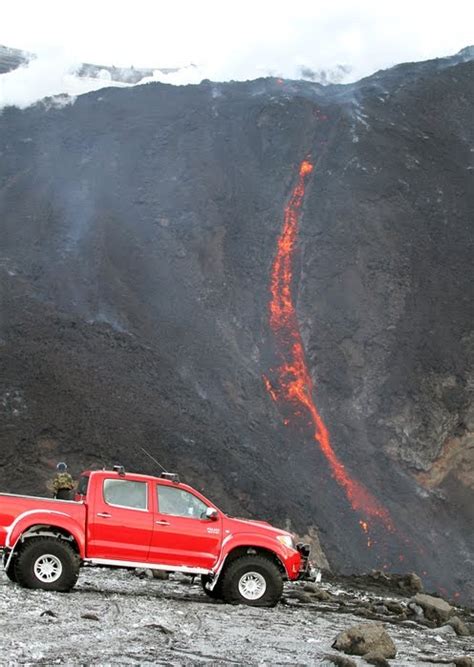 Car Model: Toyota Hilux - Top Gear Volcano Pictures