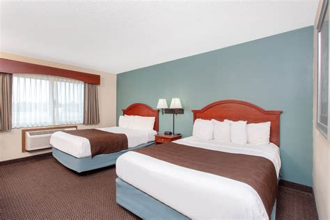 AmericInn by Wyndham Chippewa Falls | Chippewa Falls, WI Hotels