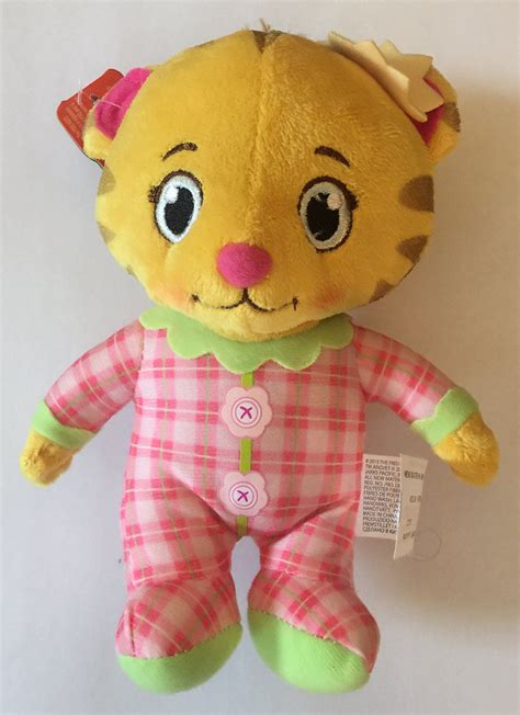 Amazon.com: Daniel Tiger's Neighborhood Baby Margaret Mini Plush: Toys & Games | Daniel tiger's ...