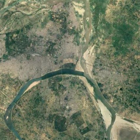 Triveni Sangam in Allahabad, India (Google Maps)