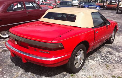 1990 Buick Reatta Base - Coupe 3.8L V6 auto