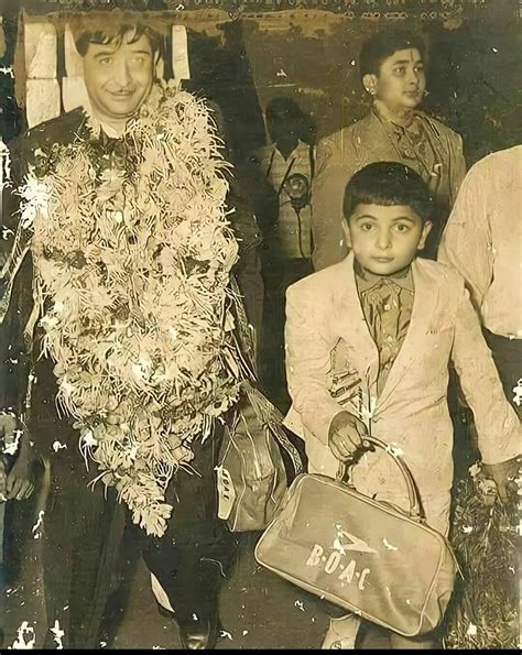 Raj Kapoor with his sons Randhir and Rishi Kapoor (1960s ...