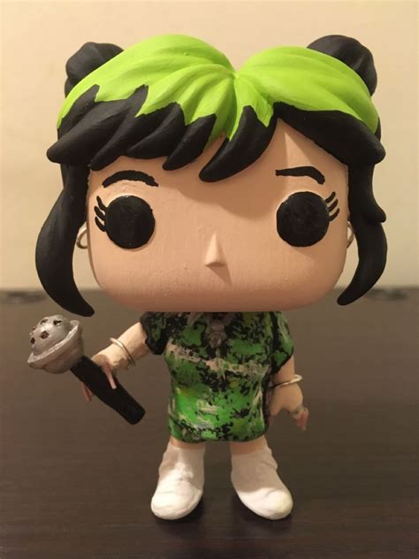 Billie Eilish funko pop em 2022 | Bonecos funko pop, Funko pop, Brinquedos pop