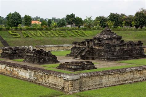 Harga Tiket Masuk Wisata Sejarah Candi Sambisari Yogyakarta Terbaru - Wisatainfo