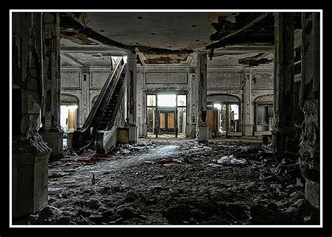 King Edward Hotel | Abandoned hotels, Abandoned places, Abandoned