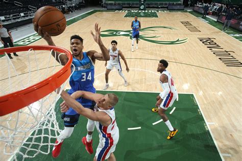 Detroit Pistons vs. Milwaukee Bucks final score: Giannis Antetokounmpo ...