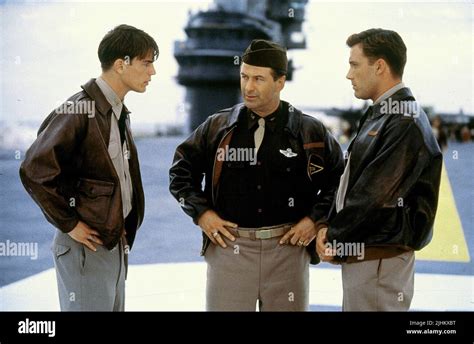 JOSH HARTNETT, ALEC BALDWIN, BEN AFFLECK, PEARL HARBOR, 2001 Stock ...