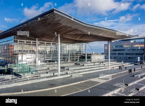 Welsh Parliament Cardiff High Resolution Stock Photography and Images - Alamy