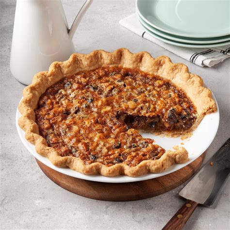 Walnut Mincemeat Pie Recipe | Taste of Home