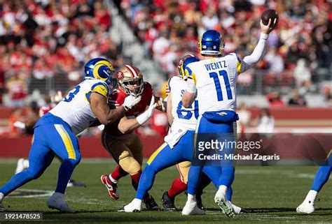 Carson Wentz of the Los Angeles Rams passes during the game against ...