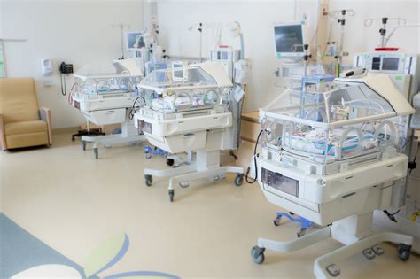 Neonatal Intensive Care Unit (NICU) | Kaiser Permanente Family Birth Center