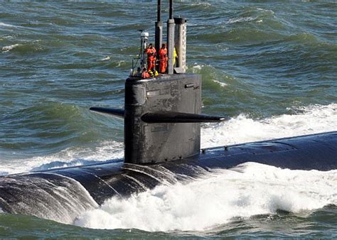 Tour A Submarine - HubPages