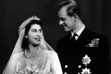 Queen Elizabeth and Prince Philip - Royal Romances Photo (38920545 ...