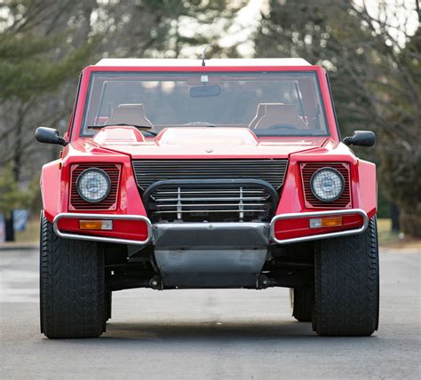 Lamborghini LM002-A - Revivaler