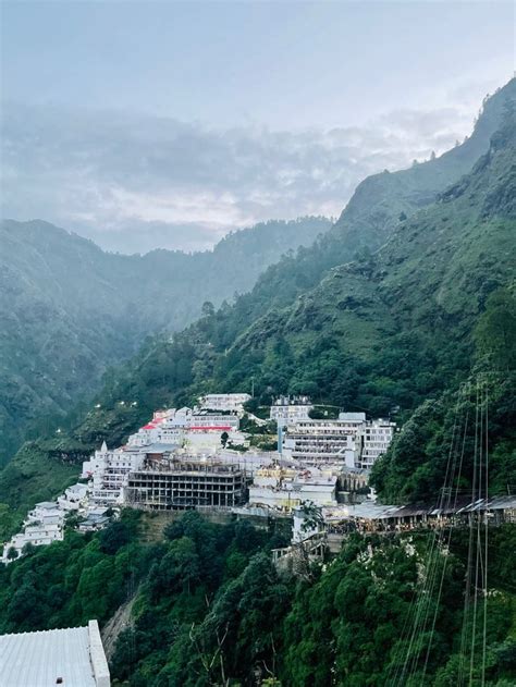 Bhawan , mata vaishno devi | Vaishno devi, Mata vaishno devi, Travel pictures poses