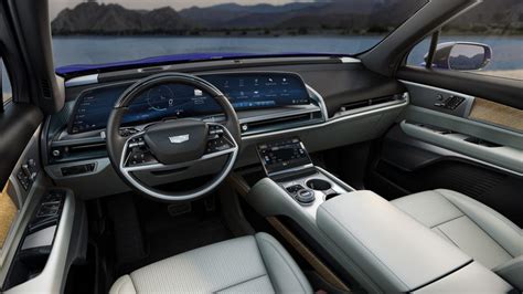 View Interior Photos of the 2026 Cadillac Vistiq