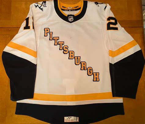 2020-21 Pittsburgh Penguins Reverse Retro Jerseys - PENGUINSCHRONICLES.COM