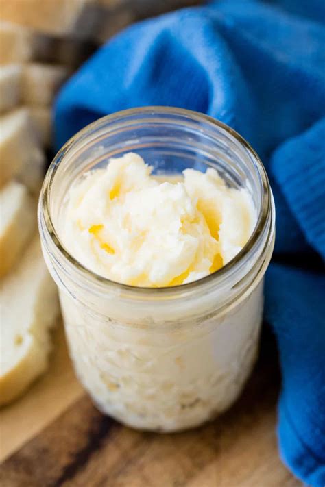 How To Make Homemade Butter In A Mason Jar | chefrecipes