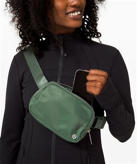 Everywhere Belt Bag 1L | Bags | lululemon | Belt bag, Outfits for teens ...