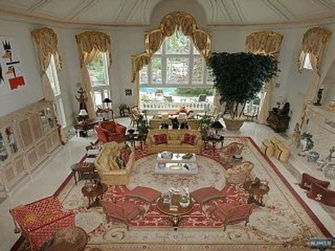 Estate sale: Kimora Lee Simmons' Saddle River home, Eddie Murphy's Englewood mansion undergo ...