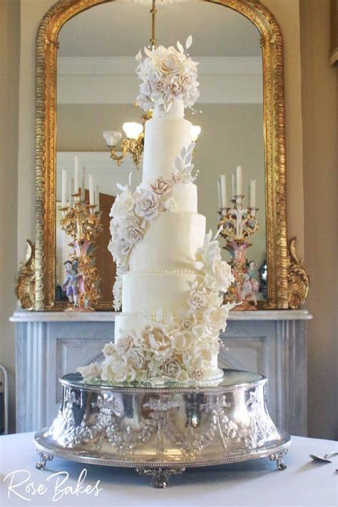 Tall, Elegant, Luxury Wedding Cake with Sugar Flowers