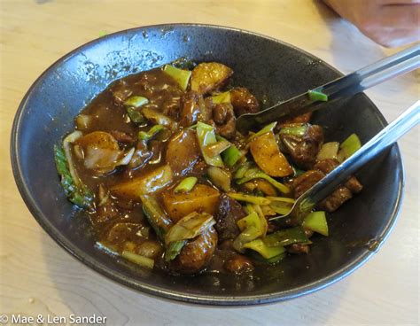 Mae's Food Blog: Mama Chang, Fairfax, VA