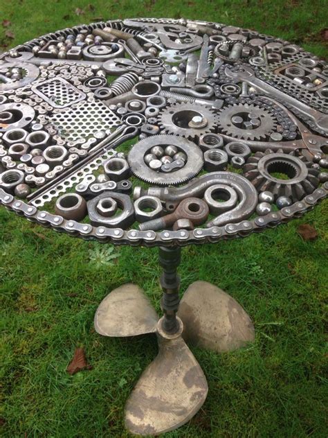 Metal Garden Art Ideas : Truly Easy and Low-budget DIY Garden Art ...