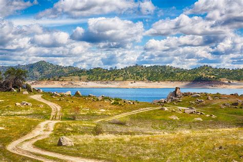 Millerton Lake, California - WorldAtlas