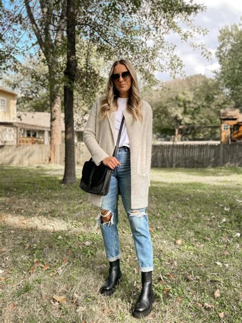 9 Chelsea Boot Outfits That'll Surely Make A Statement | Black chelsea boots outfit, Black boots ...