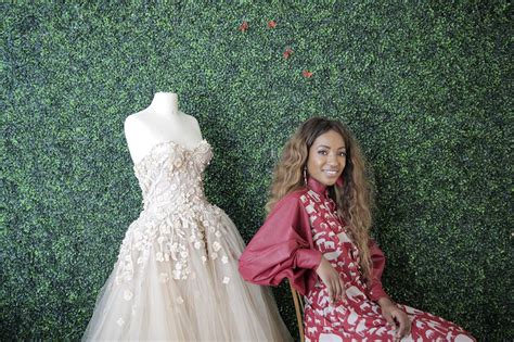 Houston fashion designer learned her trade from unusual place: YouTube