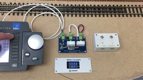 DCC / DC Locomotive Servicing Controller Demo - YouTube