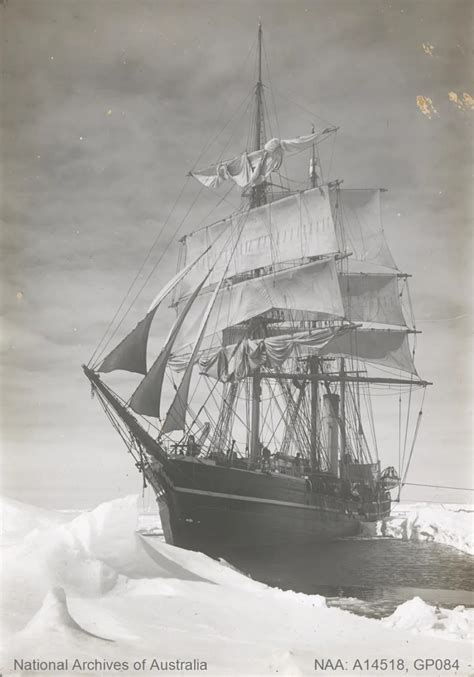 Rare Photos From Early Antarctic Expeditions Digitized for First Time ...