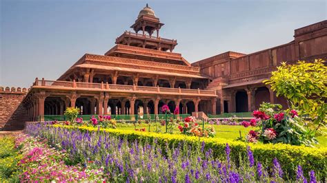 Fatehpur Sikri - History, Architecture, Timings, Built By | Adotrip