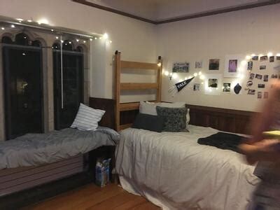 Anatomy of a Yale dorm room | Yale College Undergraduate Admissions