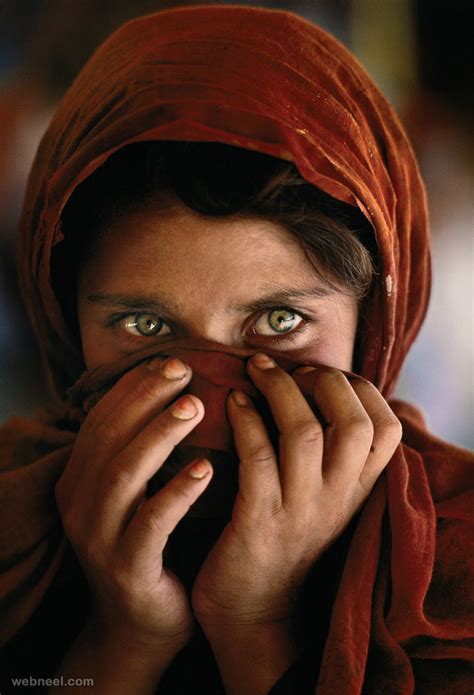 25 Stunning Portrait Photography examples of Famous American Photographer SteveMcCurry