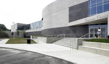 Cuyahoga Community College plans expansion in Highland Hills despite some zoning obstacles ...