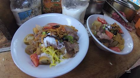 Indonesia Bogor Street Food 4057 Part.1 Soto Mie Bogor Lapangan Sempur ...