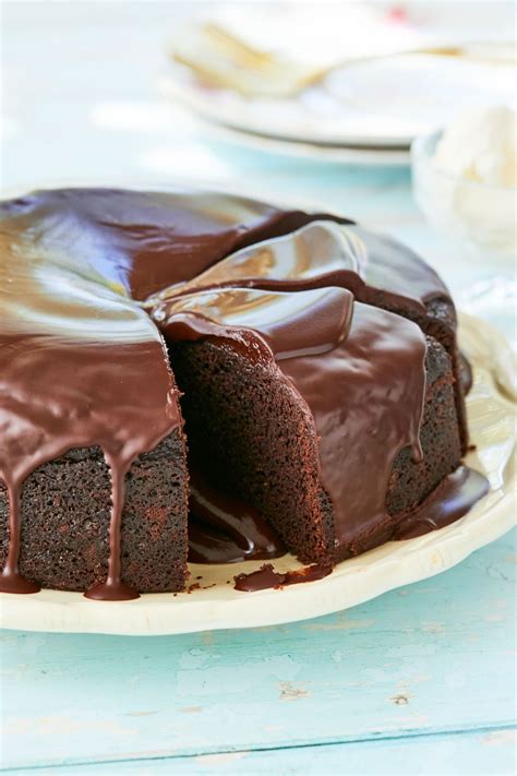 The Perfect Chocolate Guinness Cake - Gemma’s Bigger Bolder Baking | Recipe in 2021 | Chocolate ...