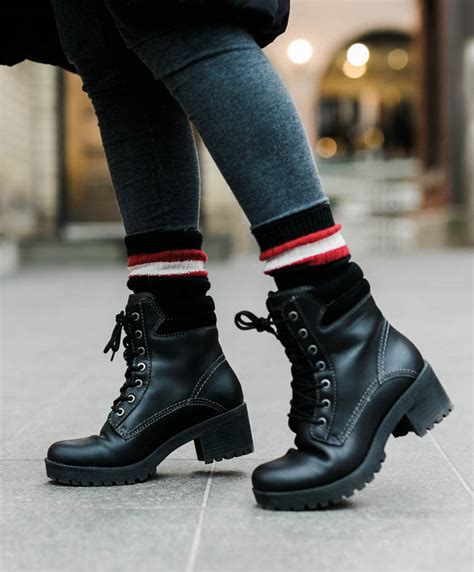 9 Best Women's Waterproof Combat Boots in Black for Winter 2024