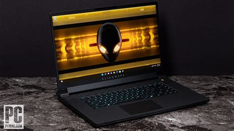 Alienware m17 R5 - Review 2022 - PCMag Australia