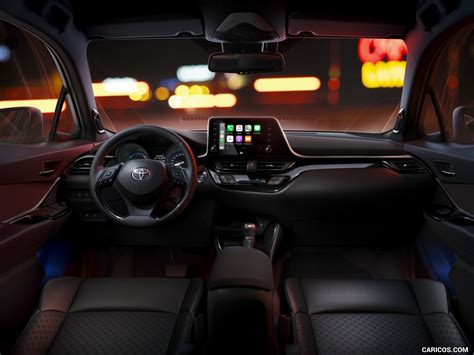 2020 Toyota C-HR Hybrid (Euro-Spec) - Interior, Cockpit | Caricos