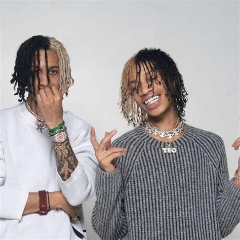 FLY N GHETTO - Ayo & Teo - LETRAS.COM