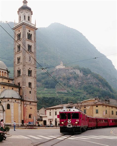 Il Santuario della Madonna di Tirano - Club Magellano | Places in italy, Italy travel, Italy ...