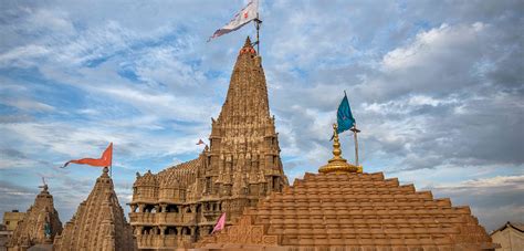 Dwarkadhish Temple Timings - Dwarka - Gujarat Darshan Guide