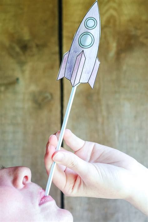 Straw Rockets: Make Your Own with a Free Printable - Angie Holden The Country Chic Cottage