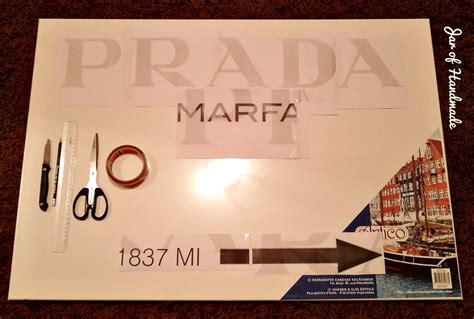 Jar Of Handmade: DIY: Prada Marfa Wall Art