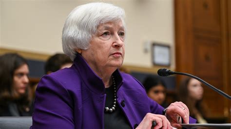 Yellen Says Bid to Decouple From China Would Be ‘Disastrous’ - The New ...